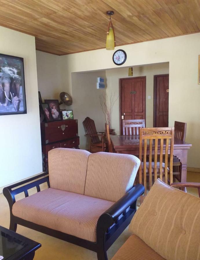 مبيت وإفطار نوفارا إيلِيا Hill View Bungalow المظهر الخارجي الصورة